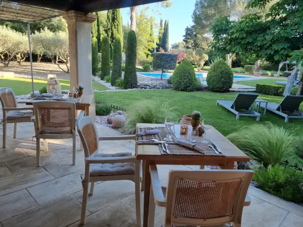 Table d'hôtes Clos des Cyprès